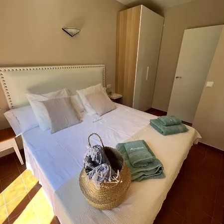 Bonito Con Terraza, Jardín Y Piscina * Cala'N Bosch (Menorca)